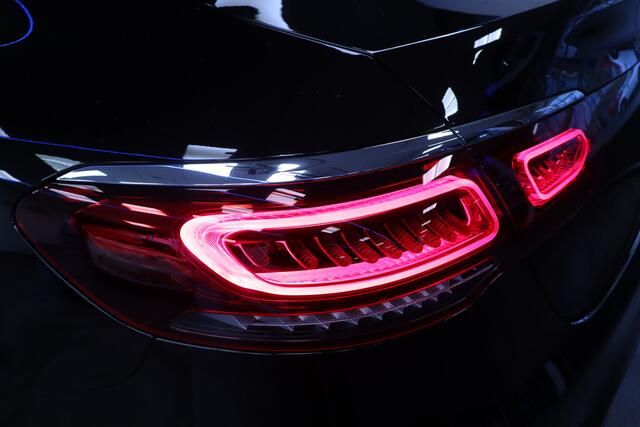 Mercedes-Benz GLC-KLASSE Coupé 300e 4MATIC Business Solution AMG Hybride Navigatie Cruise Control 19LMV 360 Camera Schuifdak