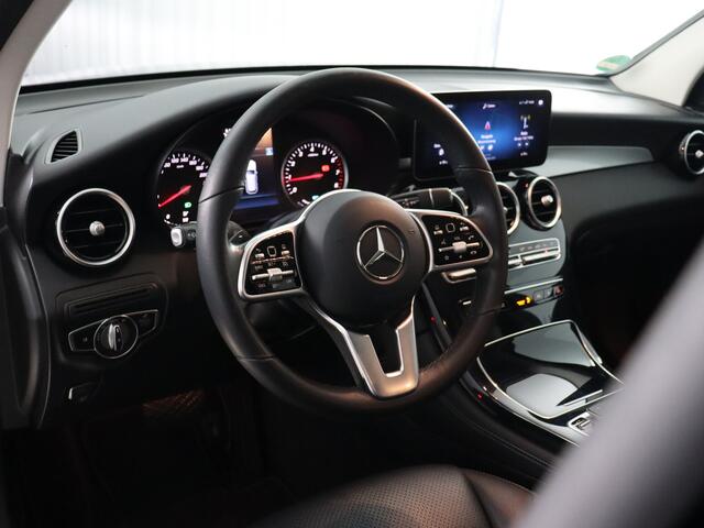 Mercedes-Benz GLC-KLASSE 200 Business Solution Limited Facelift (NL-Auto / Trekhaak / Camera / Carplay / Navi)