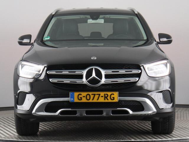 Mercedes-Benz GLC-KLASSE 200 Business Solution Limited Facelift (NL-Auto / Trekhaak / Camera / Carplay / Navi)
