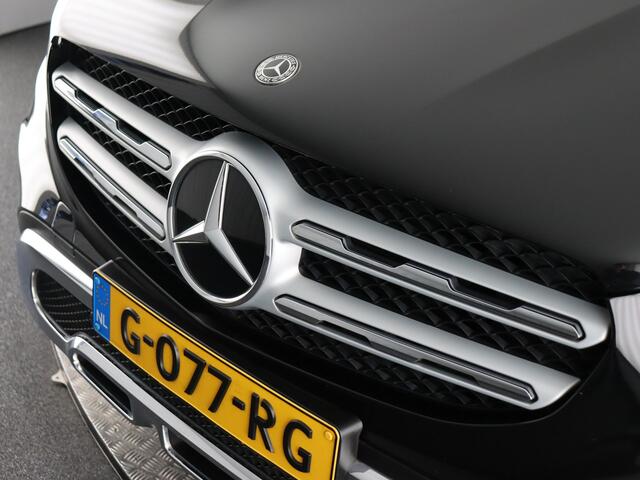 Mercedes-Benz GLC-KLASSE 200 Business Solution Limited Facelift (NL-Auto / Trekhaak / Camera / Carplay / Navi)