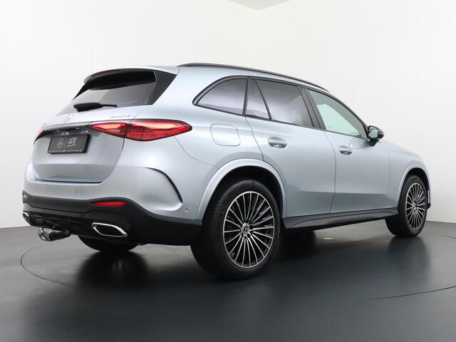 Mercedes-Benz GLC-KLASSE 300e 4MATIC Sport Edition | Panorama - Schuifdak | Digital Light | Niveauregeling | Trekhaak Wegklapbaar | Apple Carplay & Android Auto | Memorystoelen | Stoelverwarming Voorin