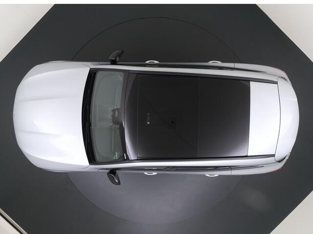 Mercedes-Benz GLC-KLASSE 300e 4MATIC Sport Edition | Panorama - Schuifdak | Digital Light | Niveauregeling | Trekhaak Wegklapbaar | Apple Carplay & Android Auto | Memorystoelen | Stoelverwarming Voorin