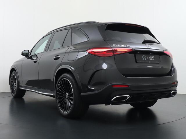 Mercedes-Benz GLC-KLASSE 300e 4MATIC Sport Edition | Massagestoelen Voorin | Luchtvering | Achterasbesturing 4.5° | Distronic Cruise Control | Memoryseats | Trekhaak Wegklapbaar | Head-Up Display | 360° Camera