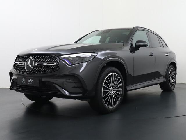 Mercedes-Benz GLC-KLASSE 300e 4MATIC Sport Edition | Panorama - Schuifdak | Memorystoelen | Apple Carplay & Android Auto | Digital Light | Niveauregeling | 360° Camera | Nightpakket | Sfeerverlichting
