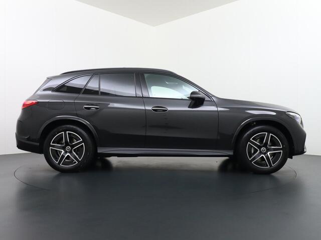 Mercedes-Benz GLC-KLASSE 400e 4MATIC Sport Edition | Achterasbesturing | Luchtvering | Panorama - Schuifdak | Trekhaak Wegklapbaar | Digital Light | Memorystoelen | Distronic Cruise Control | Head-Up Display