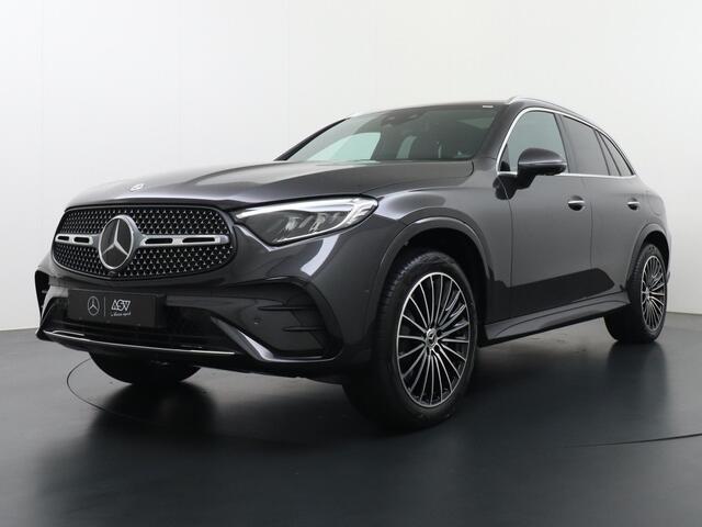 Mercedes-Benz GLC-KLASSE 300e 4MATIC Sport Edition | Distronic Cruise Control | Massagestoelen Voorin | Memoryseats | Panorama - Schuifdak | Head-Up Display | 360° Camera | Burmester Surround Sound