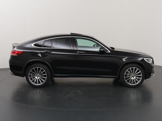 Mercedes-Benz GLC-KLASSE Coupé 300e 4MATIC Business Solution AMG | Schuif/kanteldak | Memory | Trekhaak | Widescreen | Getint glas | Stoelverwarming |