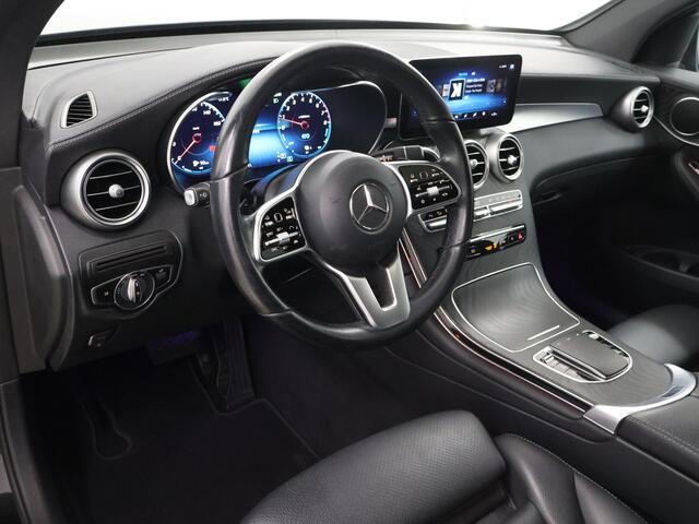Mercedes-Benz GLC-KLASSE Coupé 300e 4MATIC Business Solution AMG | Schuif/kanteldak | Memory | Trekhaak | Widescreen | Getint glas | Stoelverwarming |