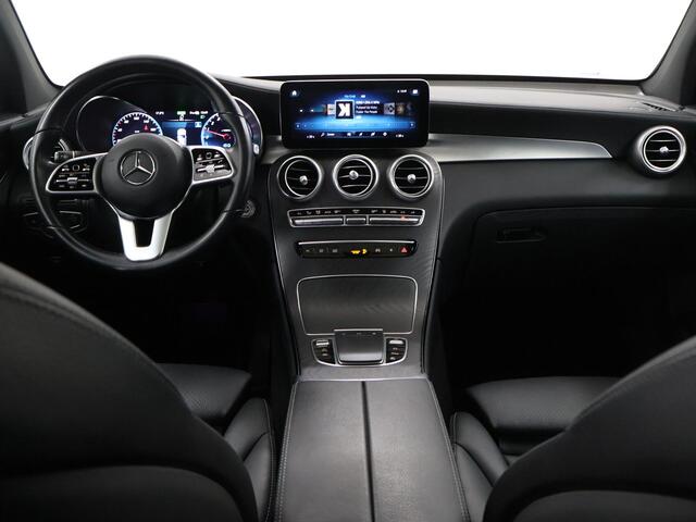 Mercedes-Benz GLC-KLASSE Coupé 300e 4MATIC Business Solution AMG | Schuif/kanteldak | Memory | Trekhaak | Widescreen | Getint glas | Stoelverwarming |