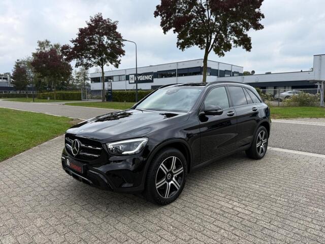 Mercedes-Benz GLC-KLASSE 300e 4Matic AMG HUD Distronic+ Massage Elek. Trekhaak