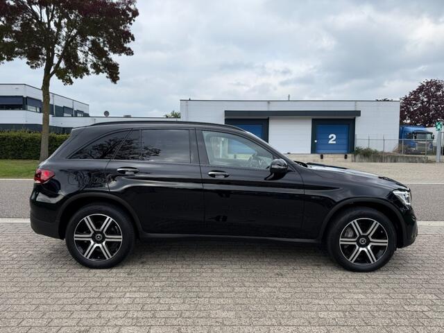 Mercedes-Benz GLC-KLASSE 300e 4Matic AMG HUD Distronic+ Massage Elek. Trekhaak