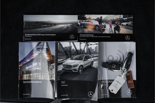 Mercedes-Benz GLC-KLASSE 250 4MATIC Premium AMG-Line 360° Memory Distronic 20"