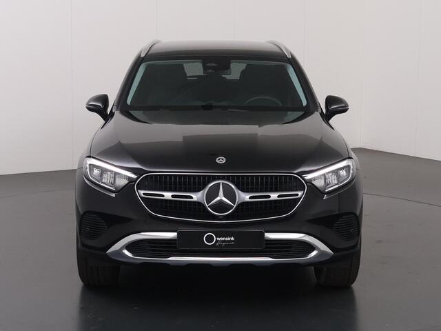 Mercedes-Benz GLC-KLASSE 300e 4MATIC Luxury Line | Panoramadak| Memory | MBUX Navigatie | Apple CarPlay | Panoramadak | Trekhaak