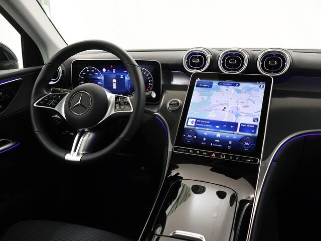 Mercedes-Benz GLC-KLASSE 300e 4MATIC Luxury Line | Panoramadak| Memory | MBUX Navigatie | Apple CarPlay | Panoramadak | Trekhaak