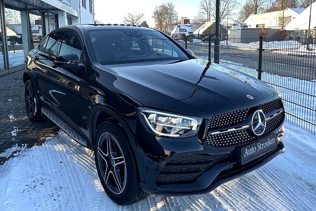Mercedes-Benz GLC-KLASSE Coupé 300e 4MATIC AMG Night Panorama Trekhaak Sfeer