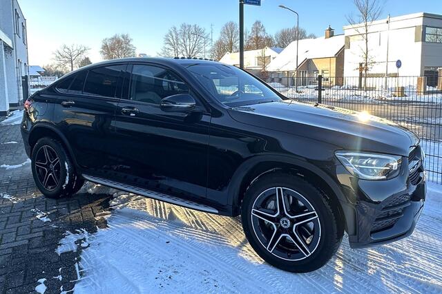 Mercedes-Benz GLC-KLASSE Coupé 300e 4MATIC AMG Night Panorama Trekhaak Sfeer