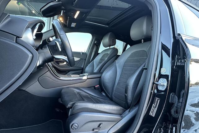 Mercedes-Benz GLC-KLASSE Coupé 300e 4MATIC AMG Night Panorama Trekhaak Sfeer