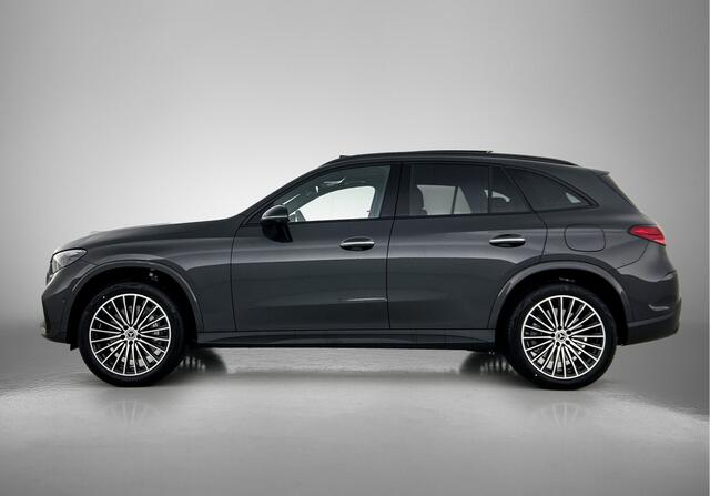 Mercedes-Benz GLC-KLASSE 300e 4MATIC Sport Edition | Premium pakket | Nightpakket | Trekhaak | Digital Light | 360°-camera | Smartphone integratie | Dodehoekassistent | Panoramaschuifdak | Augmented Reality navigatie |