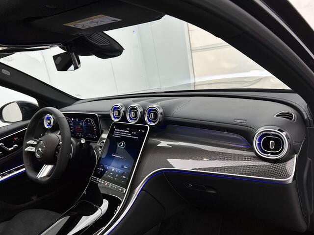 Mercedes-Benz GLC-KLASSE 300e 4MATIC Sport Edition | Premium pakket | Nightpakket | Trekhaak | Digital Light | 360°-camera | Smartphone integratie | Dodehoekassistent | Panoramaschuifdak | Augmented Reality navigatie |