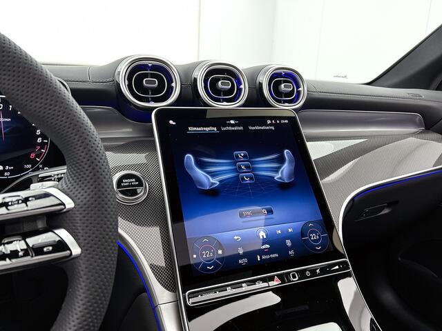 Mercedes-Benz GLC-KLASSE 300e 4MATIC Sport Edition | Premium pakket | Nightpakket | Trekhaak | Memorypakket | DIGITAL LIGHT | Panoramaschuifdak | 360° camera | Augmented Reality navigatie |