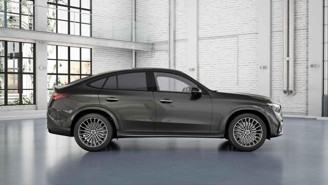 Mercedes-Benz GLC-KLASSE 300e 4MATIC Sport Edition | Panoramadak | Premium Plus | AIRMATIC | Burmester | Rij-assistentiepakket | Trekhaak |