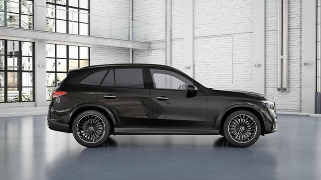 Mercedes-Benz GLC-KLASSE 300e 4MATIC Sport Edition | Panoramaschuifdak | Premium Plus | AIRMATIC | Rijassistentiepakket Plus | Burmester | Head-up display | Trekhaak | Techniek pakket |