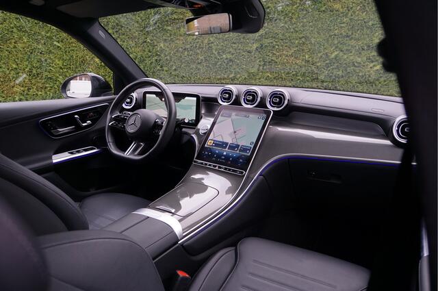 Mercedes-Benz GLC-KLASSE GLC 300 e 4MATIC AMG Line Night | Panorama Keyless Rijassistentie Leder