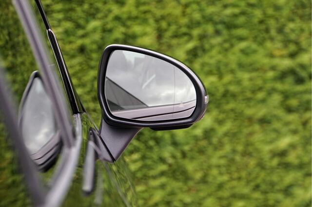 Mercedes-Benz GLC-KLASSE GLC 300 e 4MATIC AMG Line Night | Panorama Keyless Rijassistentie Leder