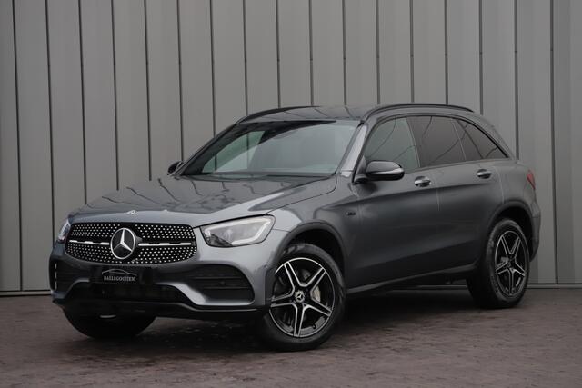 Mercedes-Benz GLC-KLASSE 300e AMG 4-Matic | 320PK | Head-up | Keyless-go | Sfeerverlichting | Multibeam | Stuurwielverw. | Air-balance | 2020.