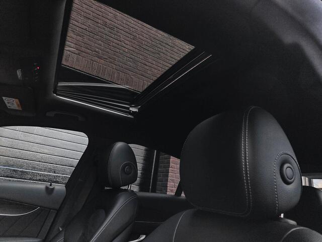 Mercedes-Benz GLC-KLASSE Coupé 300e AMG | 21" | Schuifd. | Burmester | All Black |