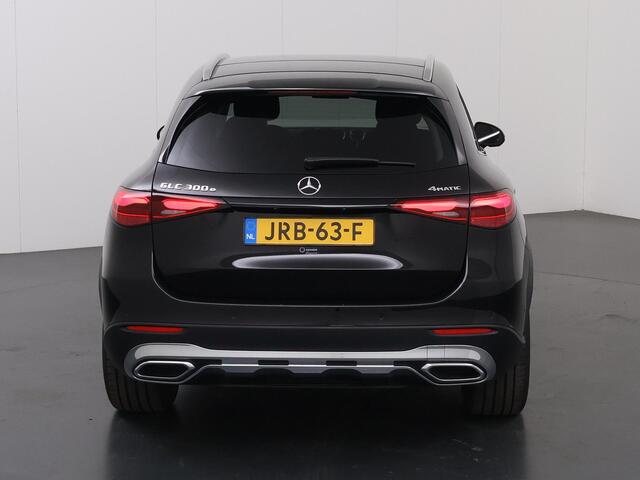 Mercedes-Benz GLC-KLASSE 300e 4MATIC Luxury Line | Trekhaak | Memory | Techniek pakket Offroad | Winter pakket |