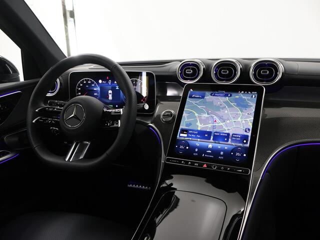 Mercedes-Benz GLC-KLASSE 300e 4MATIC Sport Edition | Panoramaschuifdak | Premium Plus | Night | Rijassistentiepakket Plus | Burmester | Trekhaak |