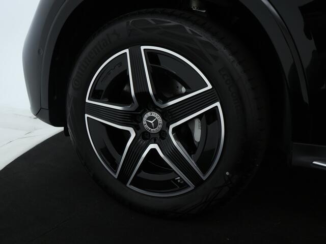 Mercedes-Benz GLC-KLASSE 300 e 4MATIC AMG Plug-In Hybride | Edition AMG-Line | Panorama Schuif-Kanteldak | Alarm Klasse 3 | Trekhaak | Burmester® | Inclusief 24 maanden MB Certified garantie voor Europa.