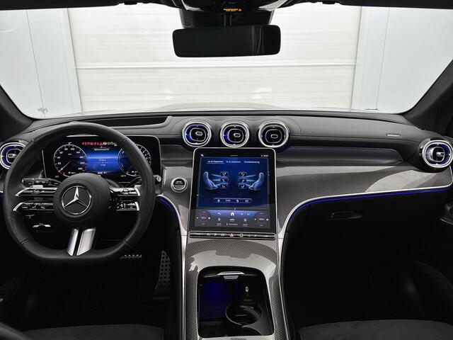 Mercedes-Benz GLC-KLASSE 300 e 4MATIC AMG Plug-In Hybride AMG Line Premium Plus | Night Pakket | Alarm Klasse 3 | trekhaak | Panorama Schuif-Kanteldak | 20 Inch AMG Velgen | Distronic. Inclusief 24 maanden MB Certified garantie voor Europa.
