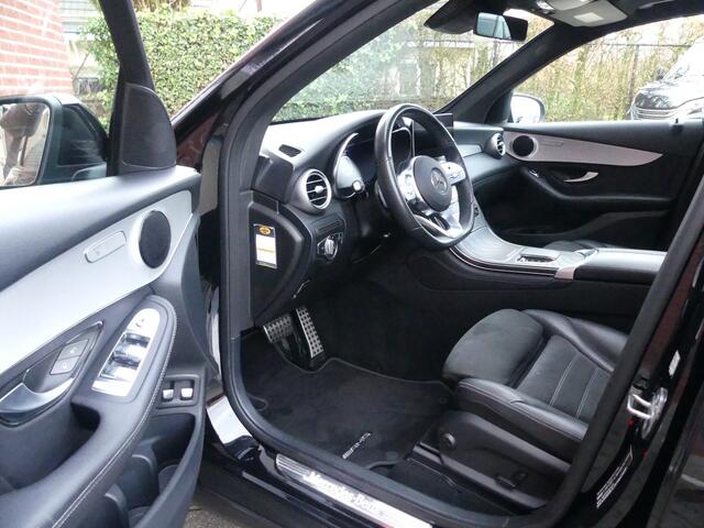 Mercedes-Benz GLC-KLASSE 300 4MATIC AMG line / Premium Plus