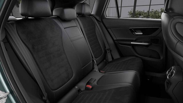 Mercedes-Benz GLC-KLASSE 300e 4MATIC AMG Line | Panoramadak | Trekhaak | Burmester | Memory |