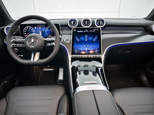 Mercedes-Benz GLC-KLASSE 300e 4MATIC Business Solution AMG | Advanced Plus | Trekhaak | Panoramaschuifdak | 19 inch AMG velgen | Smartphone integratie | URBAN GUARD voertuigbescherming plus | Memorypakket | Sfeerverlichting |