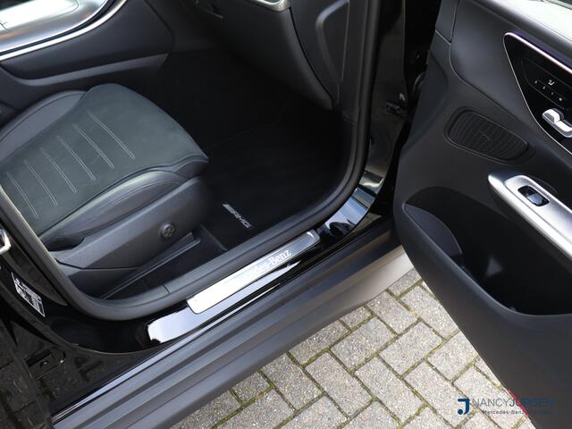 Mercedes-Benz GLC-KLASSE Mercedes-Benz GLC 300e 4M AMG | Pano | Night | 360* camera | Winter pakket | Trekhaak | Matrix LED | Ambient Lightning | Premium pakket |