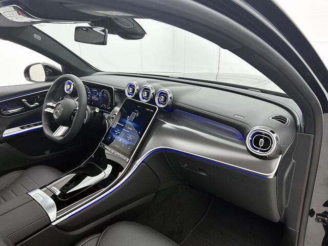 Mercedes-Benz GLC-KLASSE Coupé 300e 4MATIC Business Solution AMG | Trekhaak | Panoramaschuifdak | Memorypakket voorstoelen | URBAN GUARD voertuigbescherming plus | 19 inch AMG velgen | Sfeerverlichting | EASY PACK achterklep |