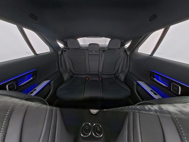 Mercedes-Benz GLC-KLASSE Coupé 300 e 4MATIC AMG Plug-In Hybride Edition AMG | Panorama Schuifkanteldak | Alarm Klasse 3 | Trekhaak | Night Pakket | Burmester®. Inclusief 24 maanden MB Certified garantie voor Europa.