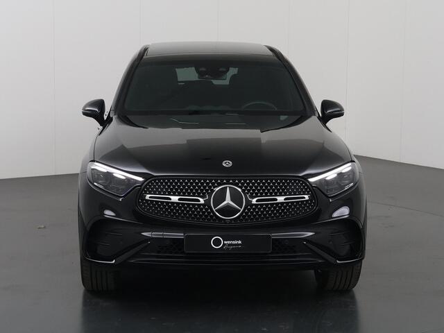 Mercedes-Benz GLC-KLASSE 300e 4MATIC AMG Line | Premium plus | Rij assistentiepakket | Night pakket | Trekhaak |