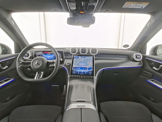 Mercedes-Benz GLC-KLASSE 300 e 4MATIC AMG Plug-In Hybride AMG | Night Pakket | Panorama Schuif-Kanteldak | Trekhaak | Alarm klasse 3 | Head-up-Display | Stuur en stoelverwarming. Inclusief 24 maanden MB Certified garantie voor Europa.