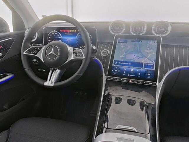 Mercedes-Benz GLC-KLASSE Coupé 300 e 4MATIC Plug-In Hybride Trekhaak | Panorama Schuif-Kanteldak | Memory Voorstoelen | Stuur en Stoelverwarming. Inclusief 24 maanden MB Certified garantie voor Europa.