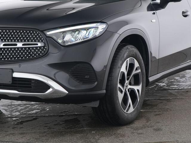 Mercedes-Benz GLC-KLASSE Coupé 300 e 4MATIC Plug-In Hybride Trekhaak | Panorama Schuif-Kanteldak | Memory Voorstoelen | Stuur en Stoelverwarming. Inclusief 24 maanden MB Certified garantie voor Europa.