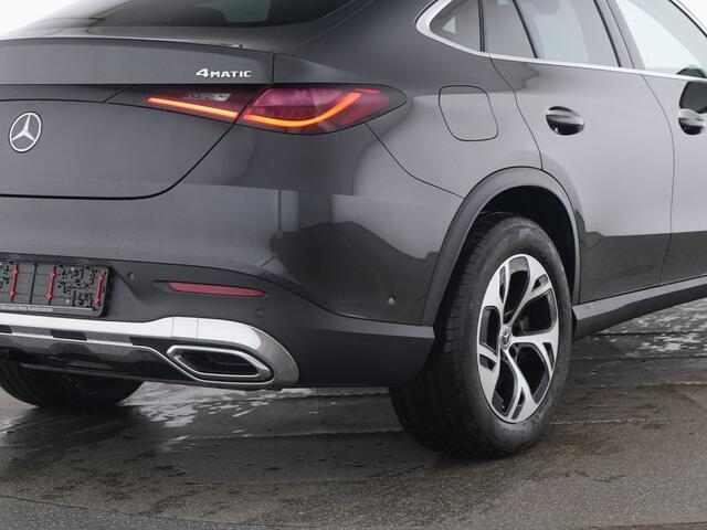 Mercedes-Benz GLC-KLASSE Coupé 300 e 4MATIC Plug-In Hybride Trekhaak | Panorama Schuif-Kanteldak | Memory Voorstoelen | Stuur en Stoelverwarming. Inclusief 24 maanden MB Certified garantie voor Europa.