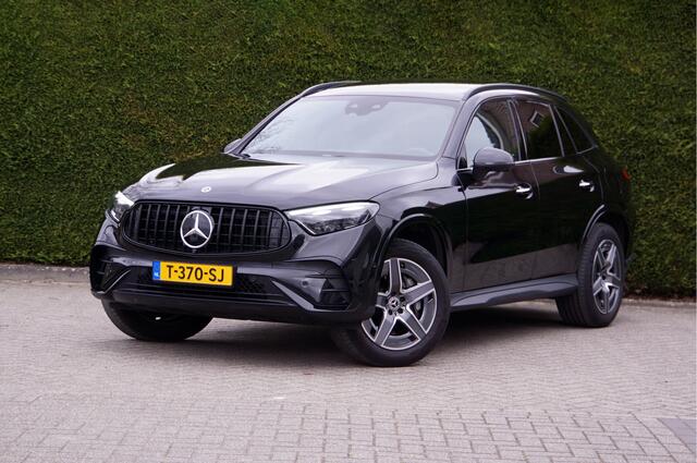Mercedes-Benz GLC-KLASSE GLC 300 e 4MATIC AMG Line Night | Panorama Keyless Rijassistentie Leder