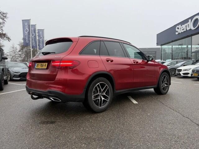 Mercedes-Benz GLC-KLASSE 250 d 4MATIC AMG l Panoramadak l Trekhaak l Stoelverwarming I Camera I PTS l LED l