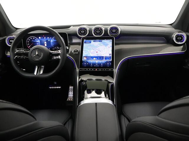 Mercedes-Benz GLC-KLASSE 300e 4MATIC Sport Edition | Panoramaschuifdak | Premium Plus | Night | Rijassistentiepakket Plus | Trekhaak