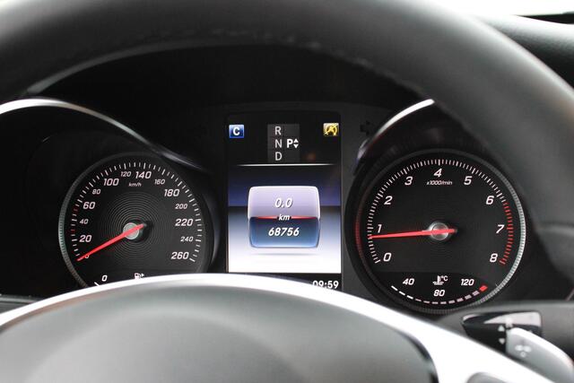 Mercedes-Benz GLC-KLASSE Coupé 250 4M AMG Schuifdak | Trekhaak | Comand | 360 Camera | Spoorpakket