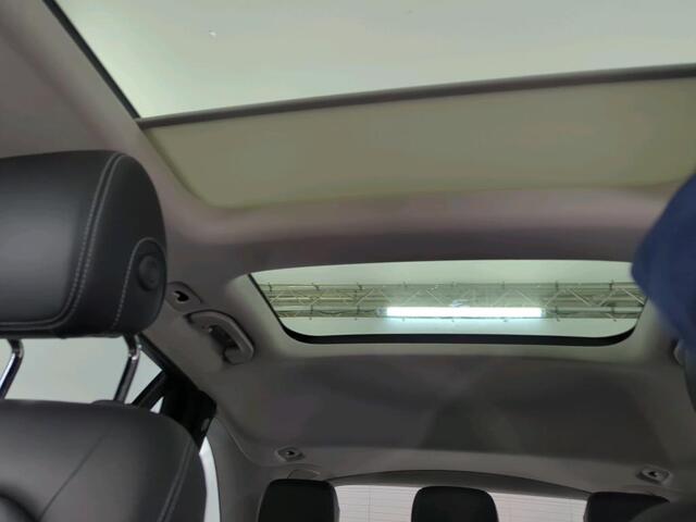 Mercedes-Benz GLC-KLASSE 300e 4MATIC Business Solution 1e Eigenaar | Dealer Onderh | BTW | NL-Auto | Pano | Stoelverwarming | Elek Stoelen+Klep | Camera | Navi | 2Kabels | Full Led | Keyless | PDC | DAB |